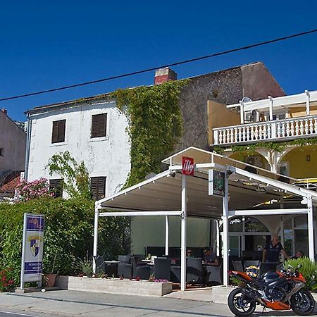 Apartment Carlitos Карлобаг Екстериор снимка